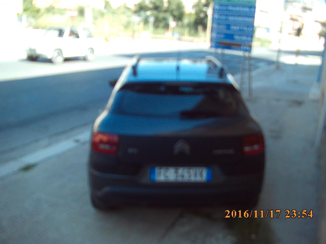 Citroen C4 Cactus BlueHDi 100 Shine