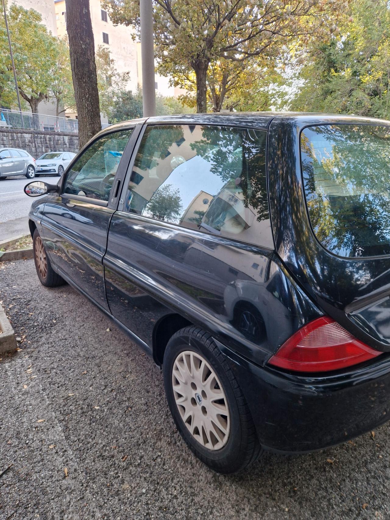 Lancia Y 1.2i Benz 60CV - 2002