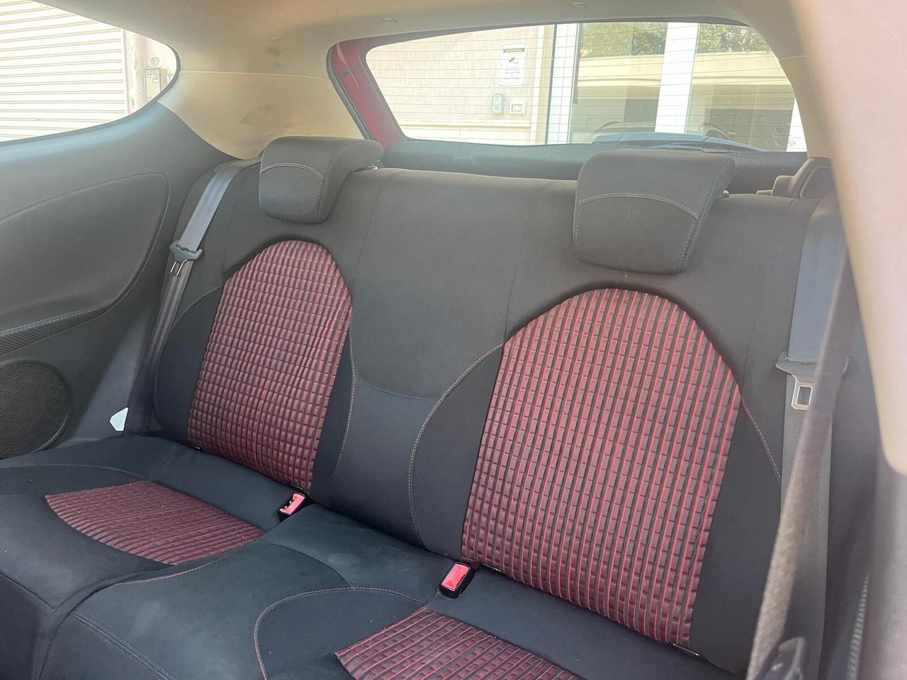 Alfa Romeo MiTo 1.4 T 120 CV Distinctive Premium Pack