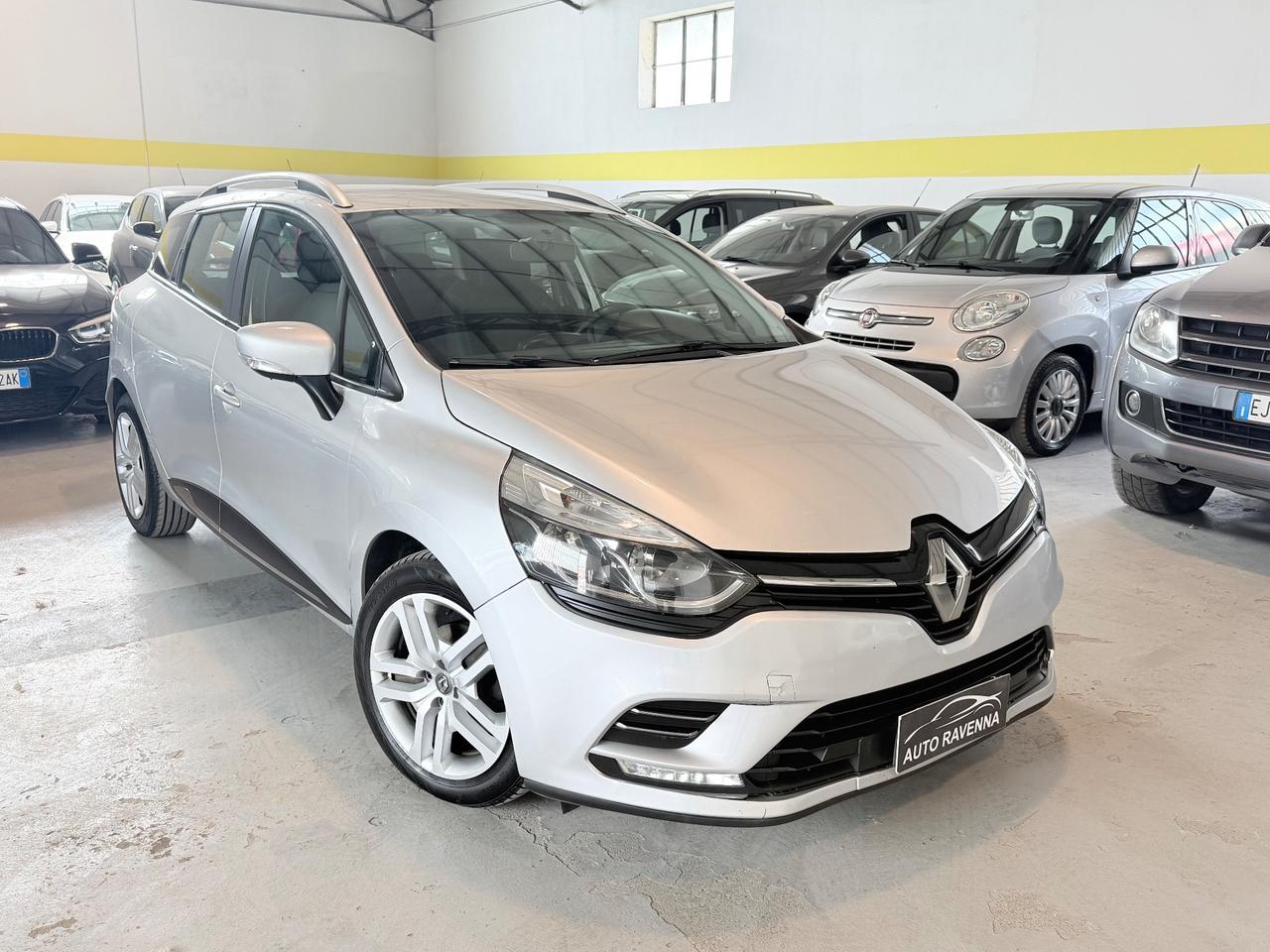 Renault Clio 1.5 dCi 90 CV Moschino Intens Euro 6