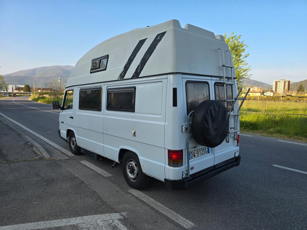 MERCEDES MB 100D REIMO