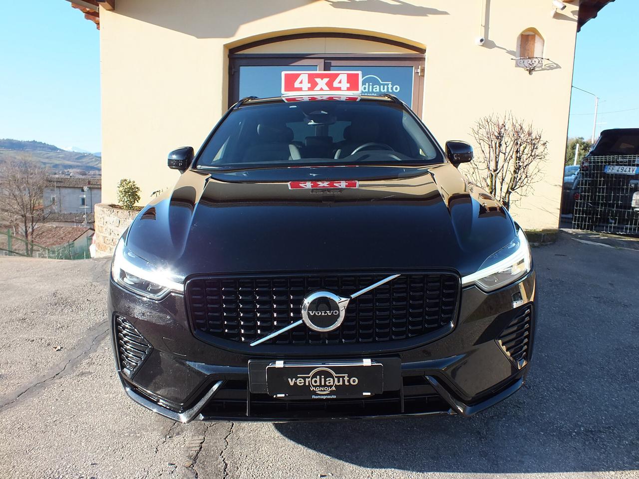 VOLVO XC60 B4 HYBRID DIESEL AWD AUT. AUTOCARRO N1 + IVA