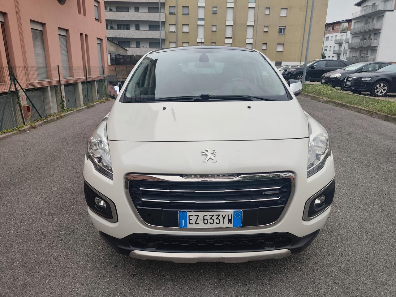 Peugeot 3008 HYbrid4 Full Optional lavori certificati