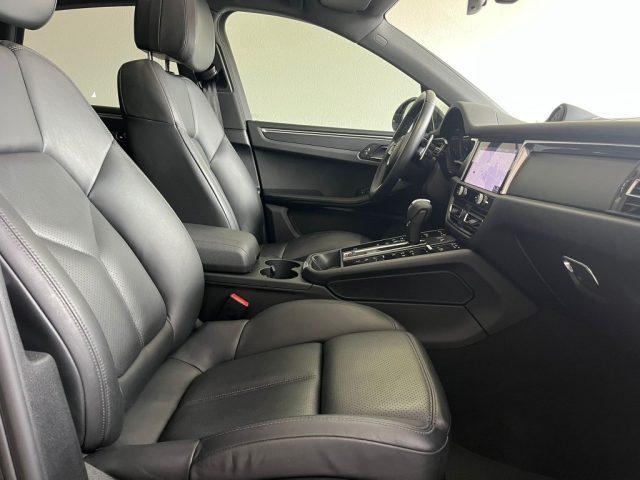 PORSCHE Macan 2.0