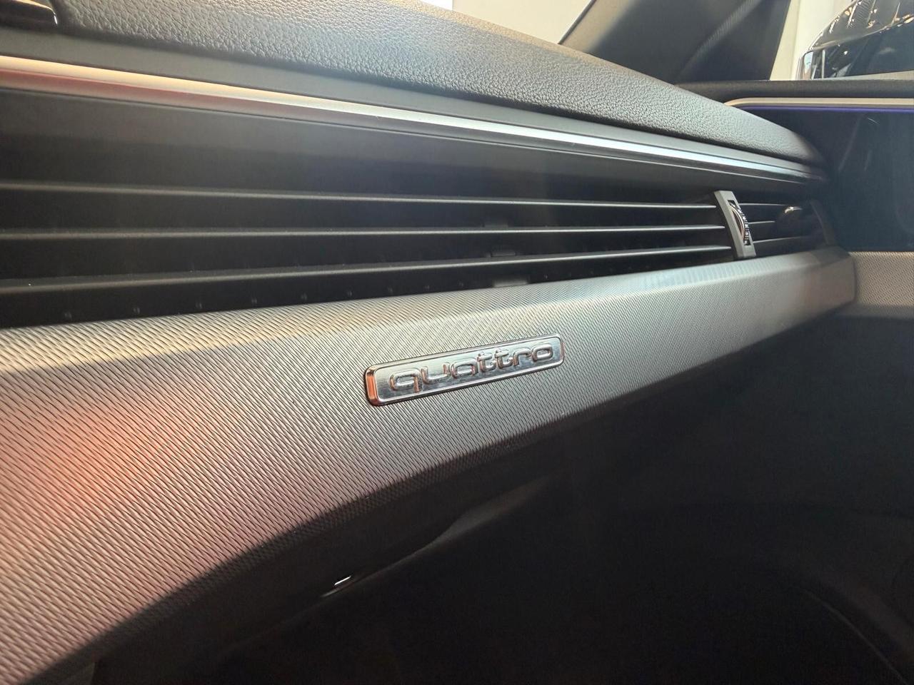 Audi A4 Avant 45 TDI quattro tiptronic S line edition