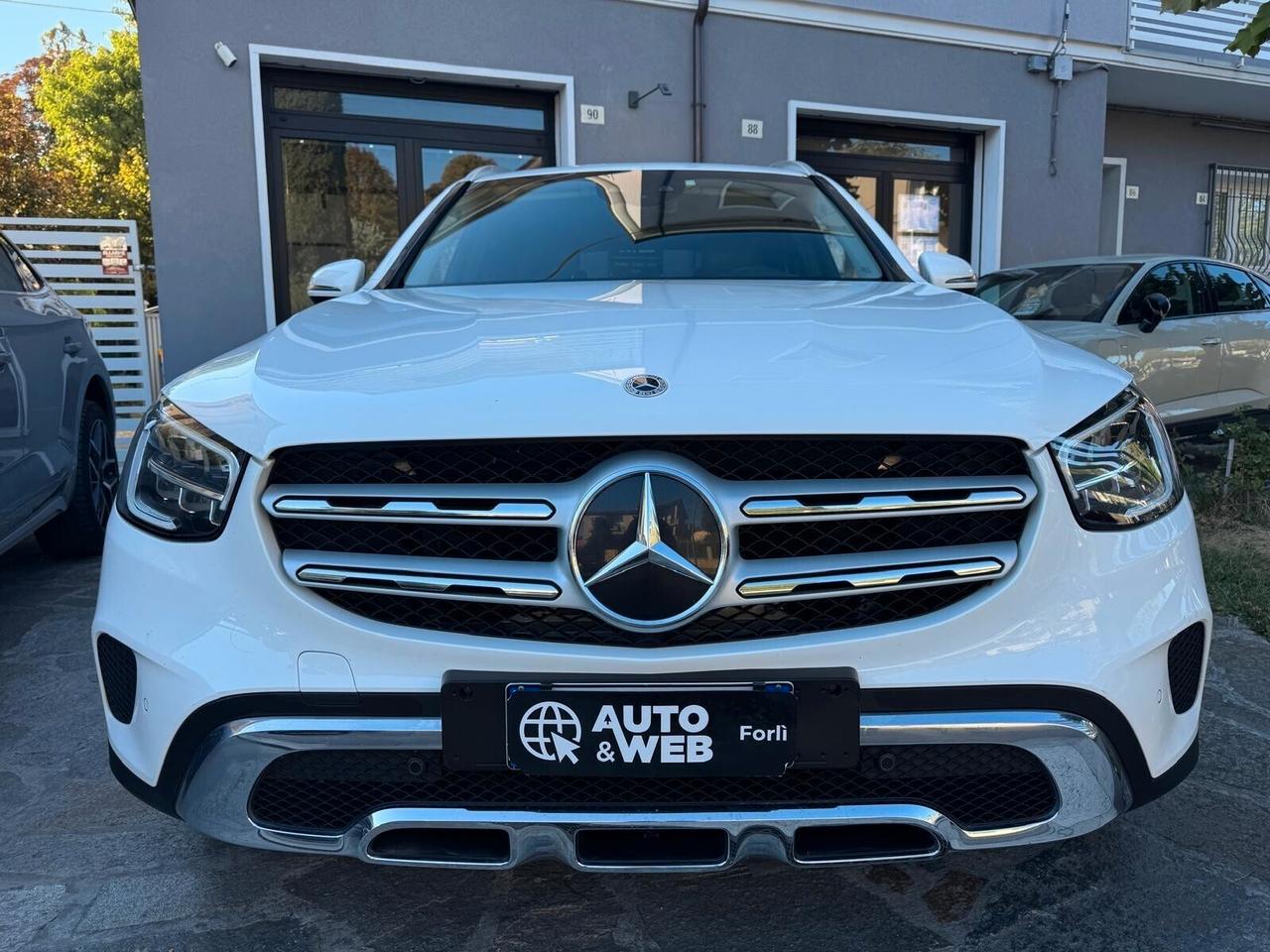 MERCEDES GLC 200 d 4MATIC SPORT