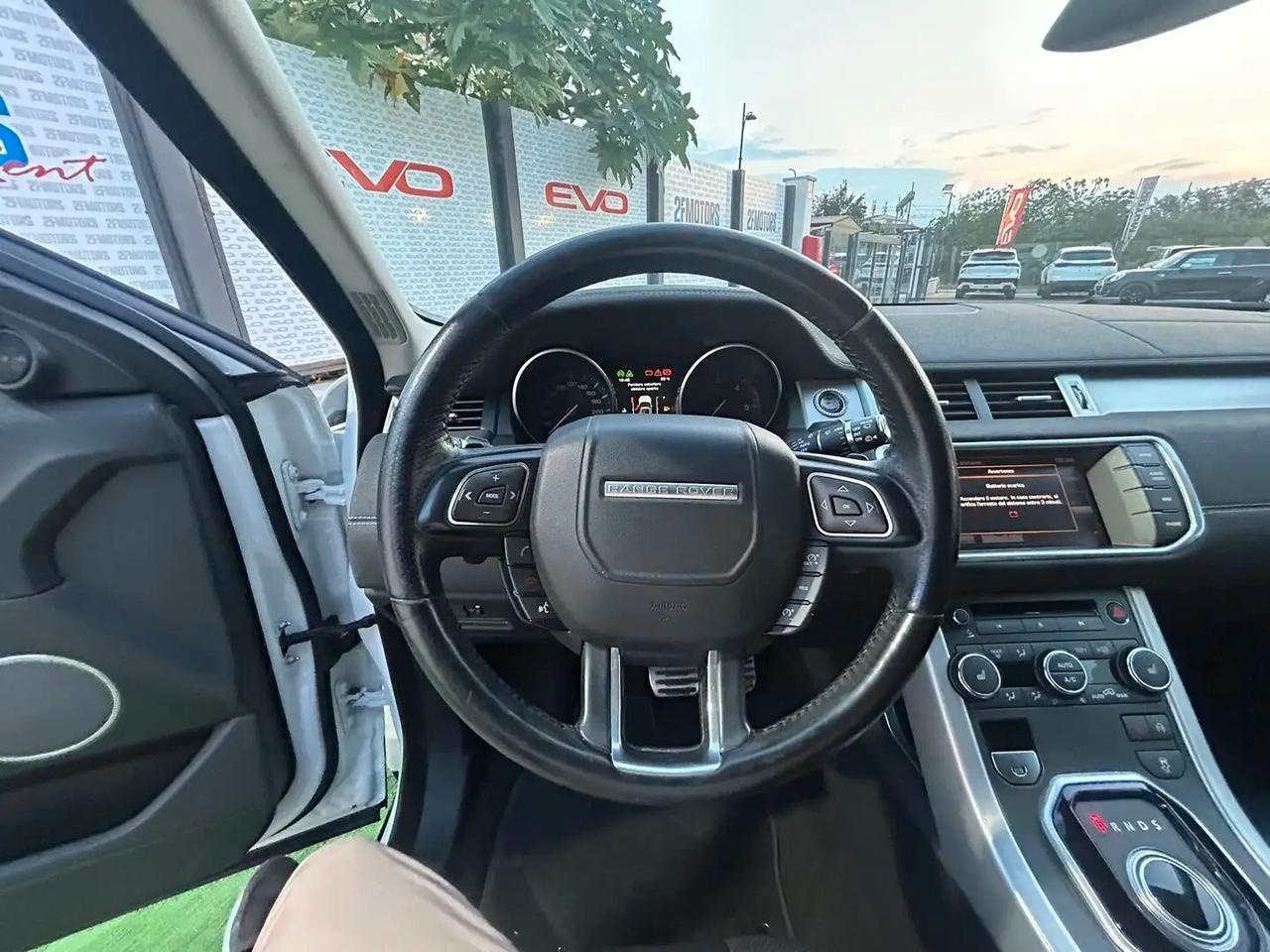 Land Rover Range Evoque 2.2 TD4 5p. Prestige