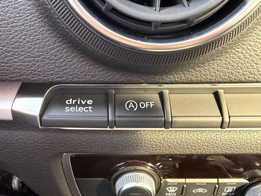 AUDI A3 SPB 1.6 TDI 116CV STRONIC SLINE CERTIFICAT