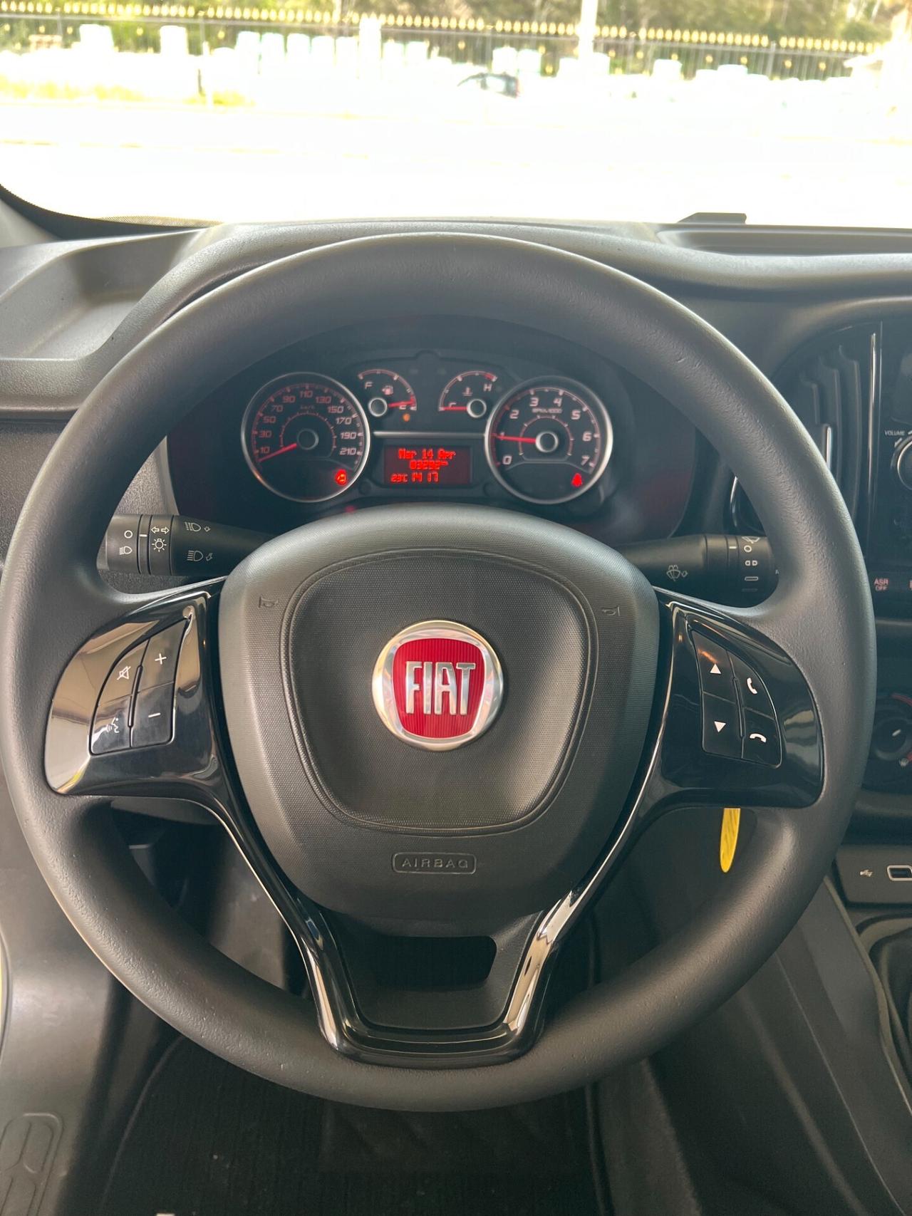 Fiat Doblò 1.6 mjt 105cv LOUNGE 3 POSTI E6D