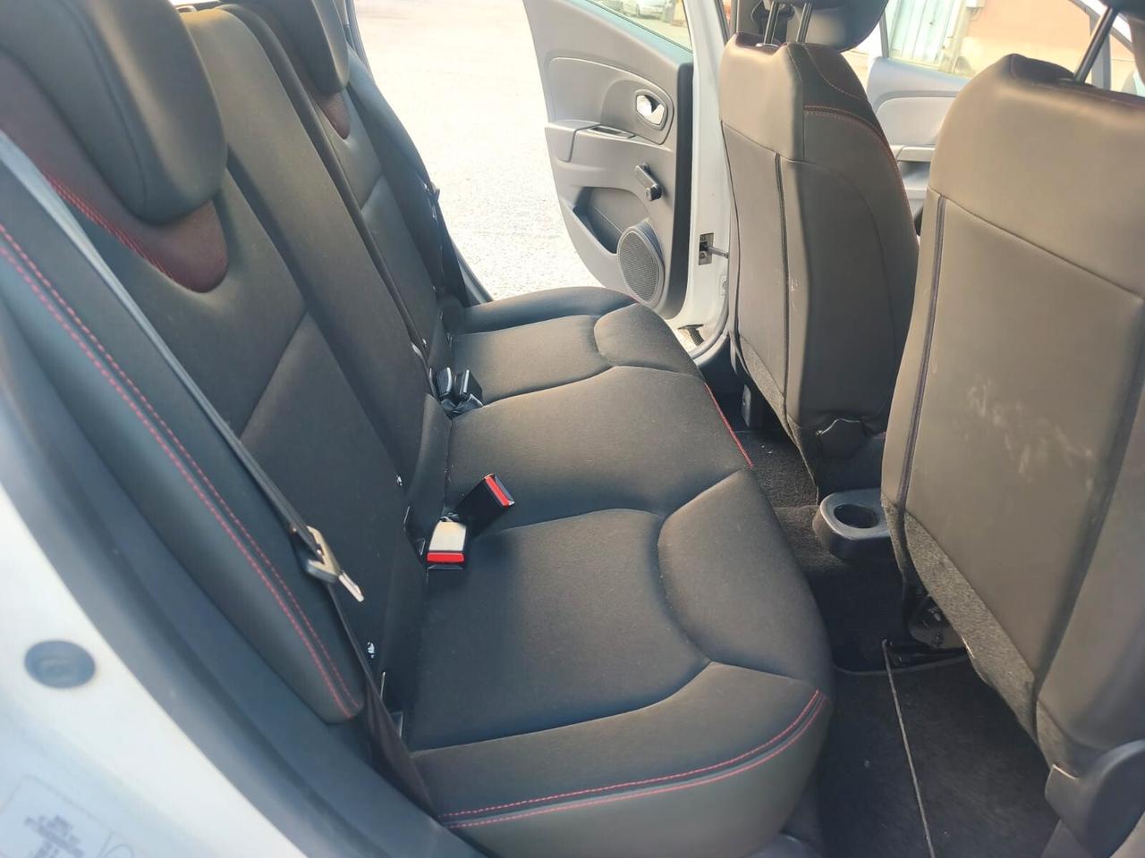 Renault Clio Sw 2014---1.5 Diesel Neopatentati