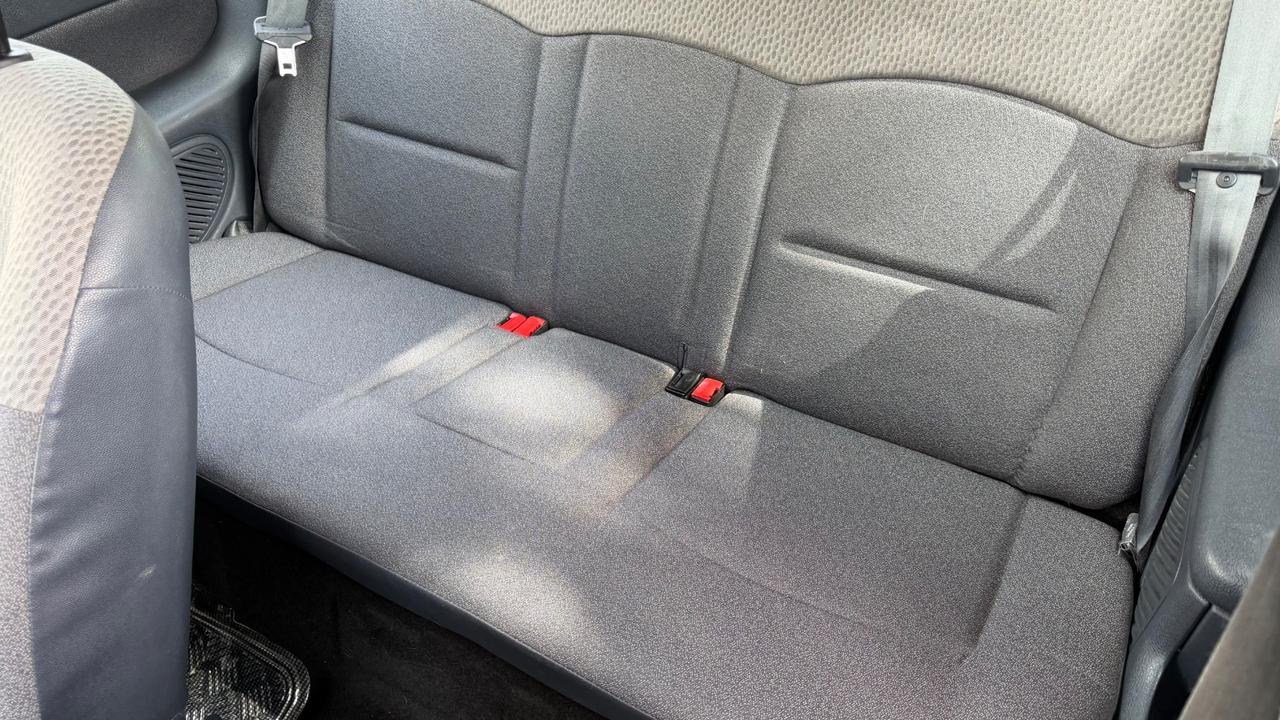 Renault Clio 1.2 cat 3 porte Confort Authentique