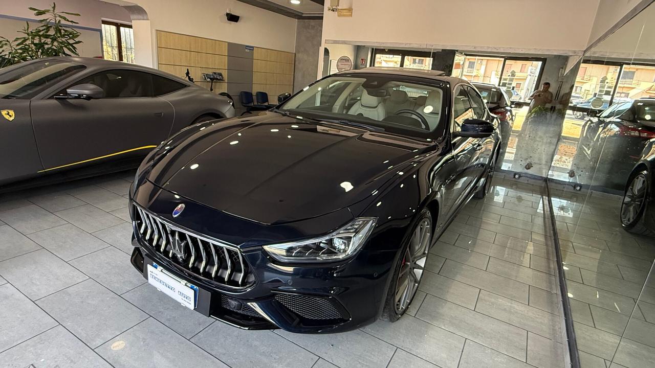 Maserati Ghibli V6 Diesel 275 CV Gransport