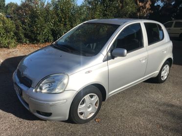 Toyota Yaris 1.0i 16V cat 5 porte Sol Unico proprietario