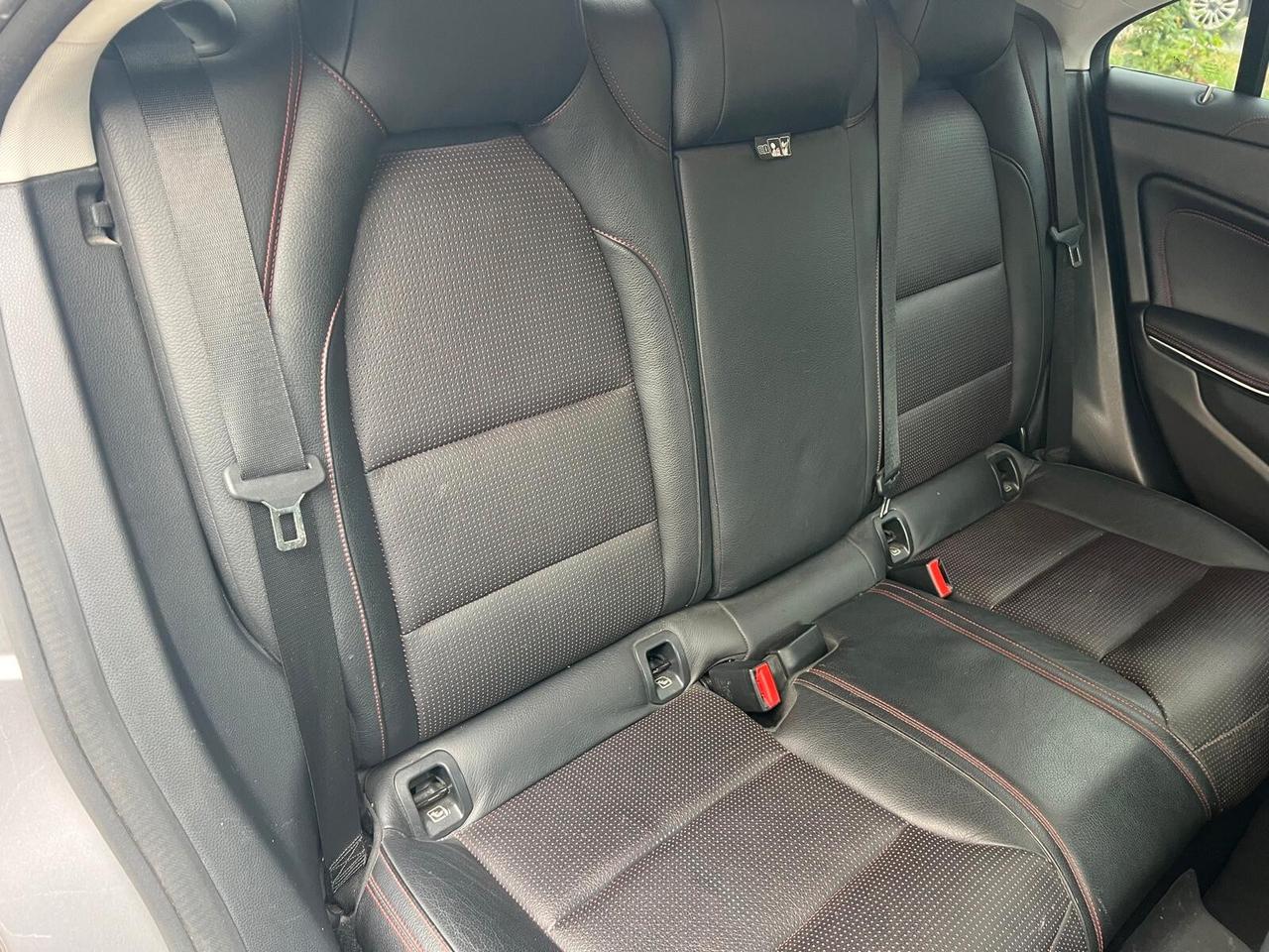 MB CLA 220 d AUT PREMIUM TETTO PANORAMICO