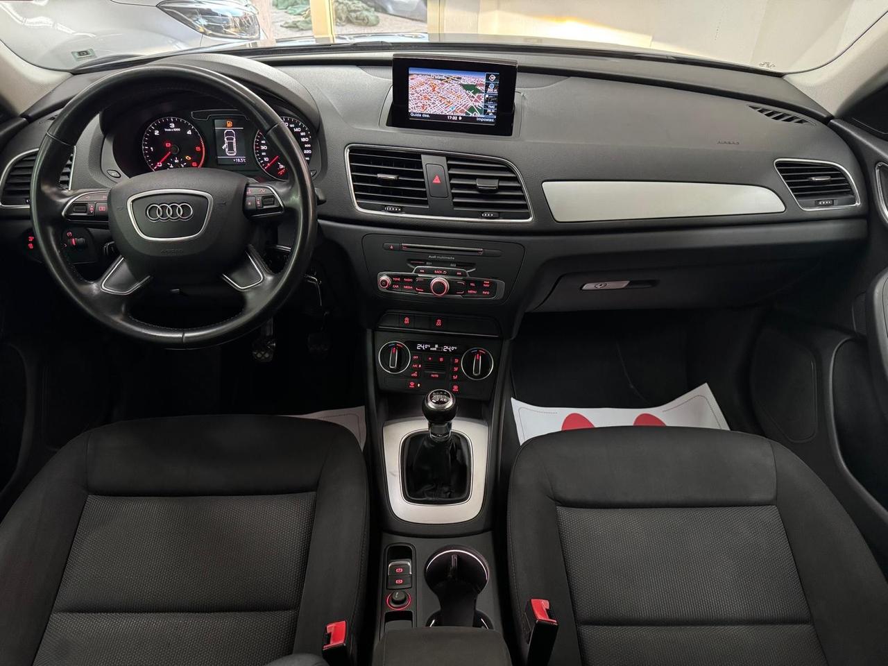 Audi Q3 2.0 TDI 120 CV Business