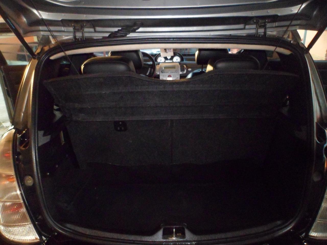 Lancia Ypsilon 1.3 MJT 90 CV MomoDesign 07