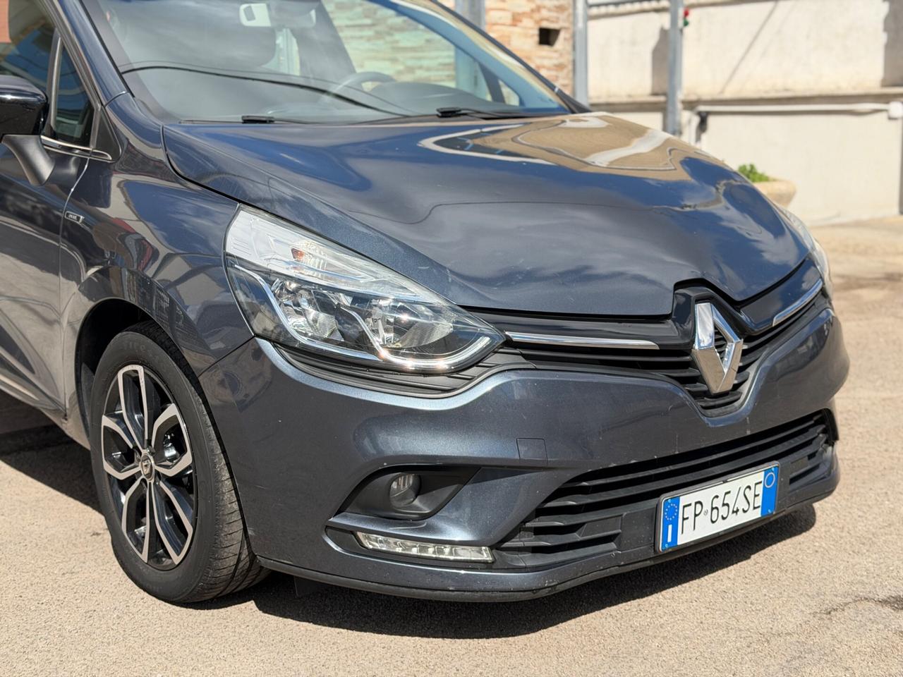 Renault Clio 1.5 dCi 75 CV Duel-2018/LED/NAVI