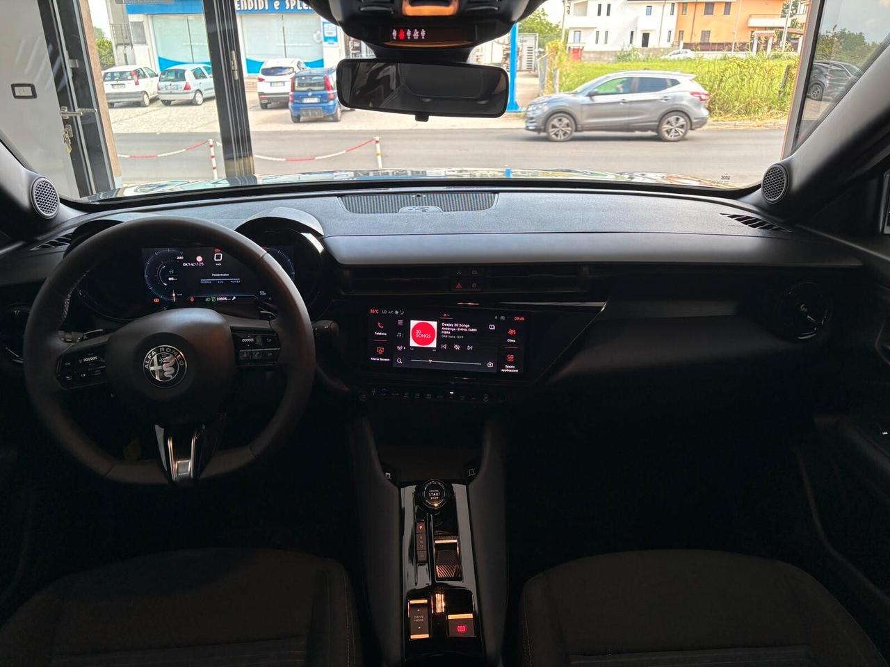 Alfa Romeo Junior 1.2 145 CV Hybrid eDCT6