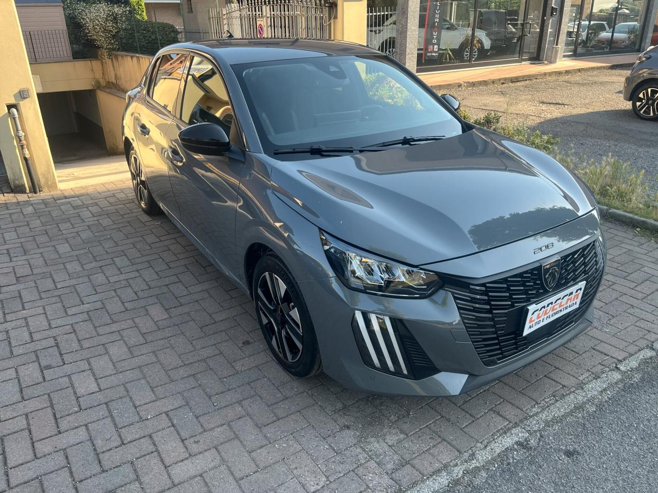 Peugeot 208 PureTech 100 Stop&Start 5 porte Allure