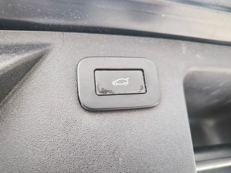 Land Rover Discovery Sport 2.0 TD4 163CV R-Dynamic SE