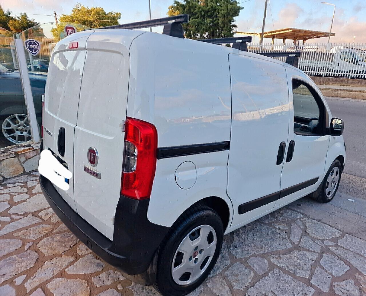 Fiat Fiorino 1.3 MJT 95CV Cargo SX 2022