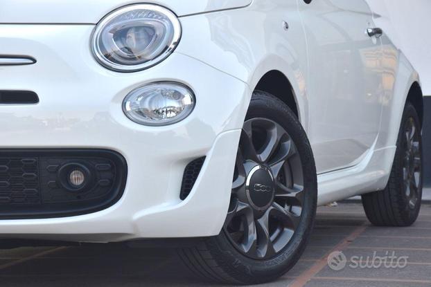 Fiat 500 Lounge 1.0 HYBRID