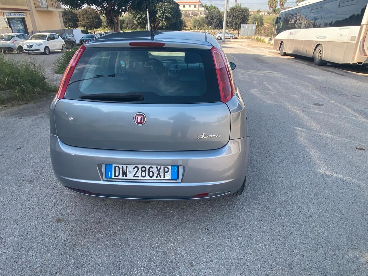 Fiat Grande Punto 1.3 MJT 75 CV 5 porte Dynamic