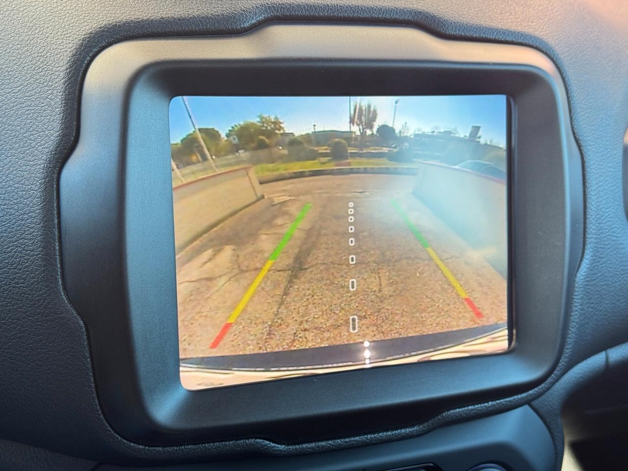 Renegade 1.6 130 CV Limited Telecamera e Navigatore