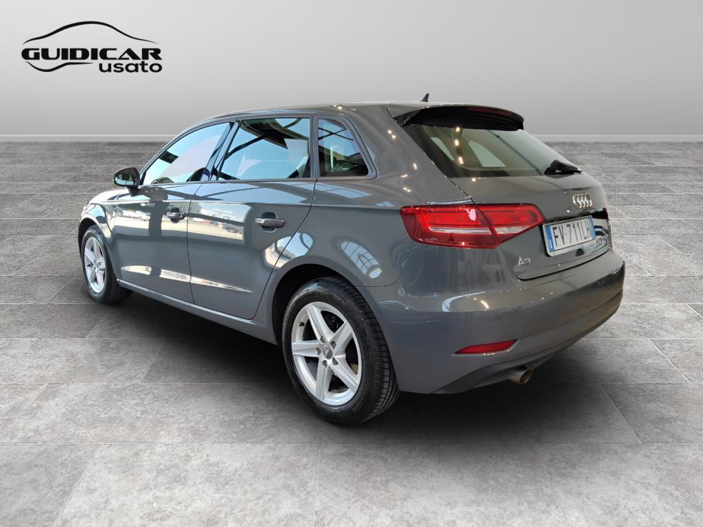 AUDI A3 III 2016 Sportback - A3 Sportback 30 1.0 tfsi Admired 116