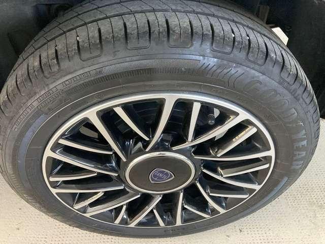 Lancia Ypsilon Ypsilon 1.0 hybrid Platino s - PREZZO REALE