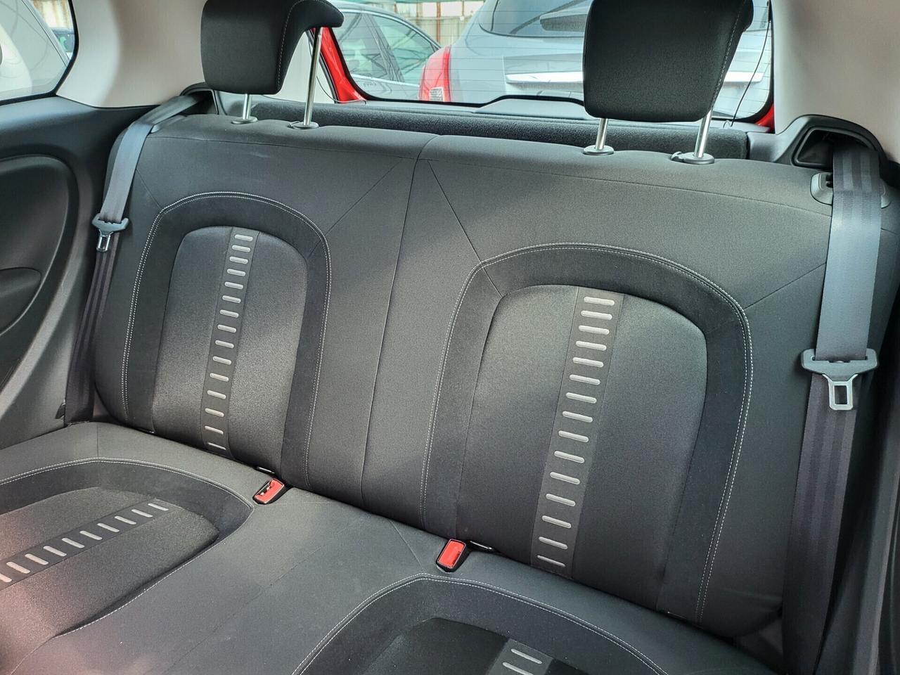 Fiat Grande Punto 1.4 T-JET 120CV-FL GPL