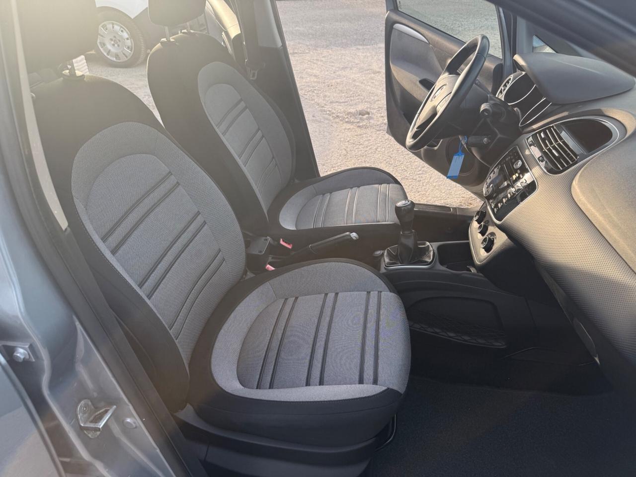 Fiat Punto Evo 1.3 Mjt 84 CV 5 porte Dynamic