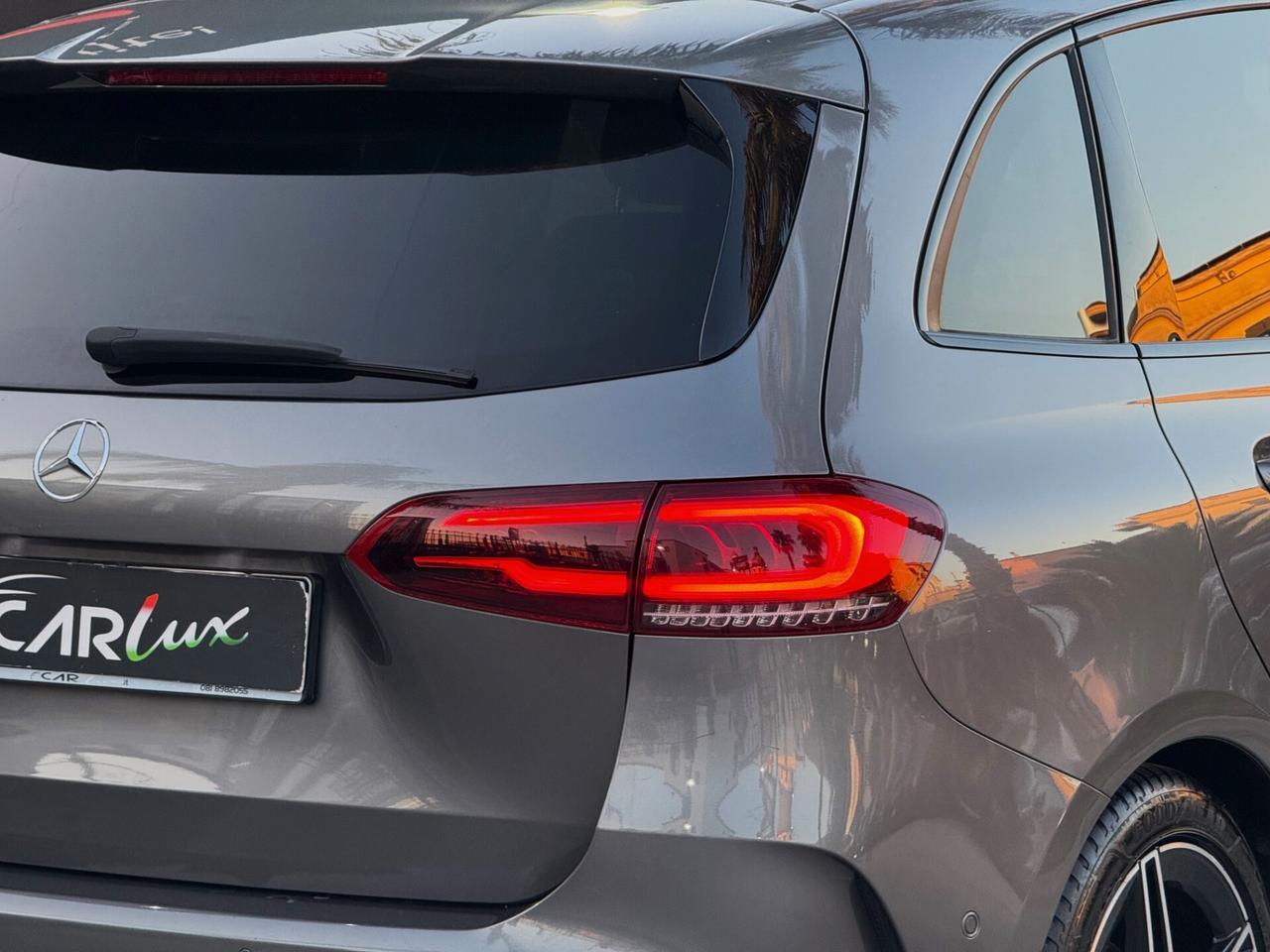 Mercedes-Benz B 180 d Premium AMG PACK LUCI