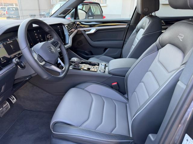 VOLKSWAGEN Touareg 3.0 V6 TDI 286 CV SCR R-Line Final Edition
