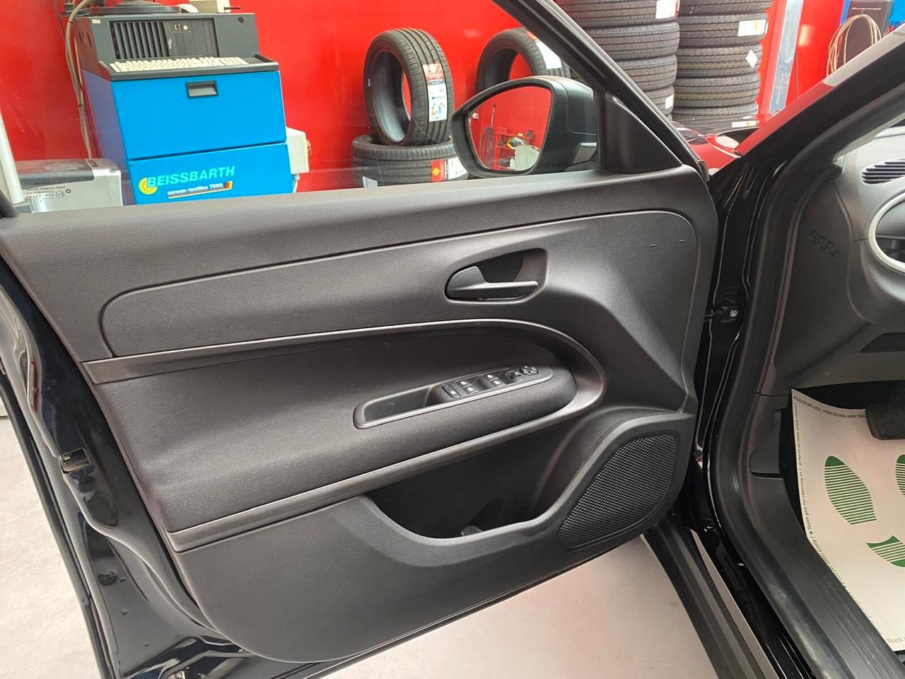 Fiat 600 Hybrid 100 CV DCT MHEV La Prima