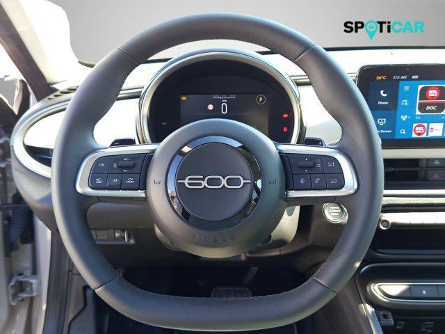 FIAT 600 Hybrid 110 CV DCT MHEV La Prima