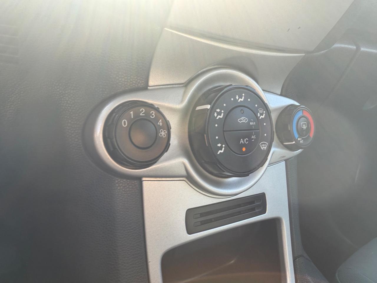 Ford Fiesta Fiesta+ 1.2 60CV 5 porte