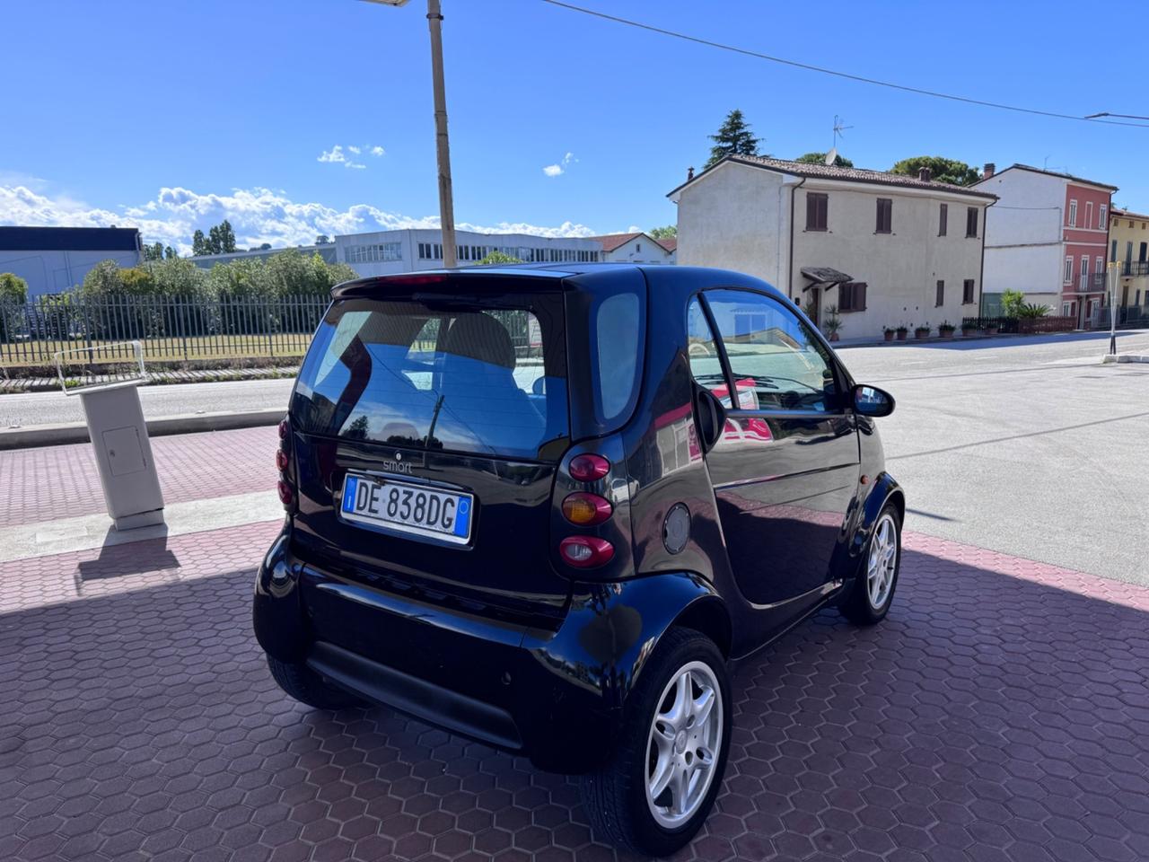 Smart ForTwo 700 coupé pure (37 kW)