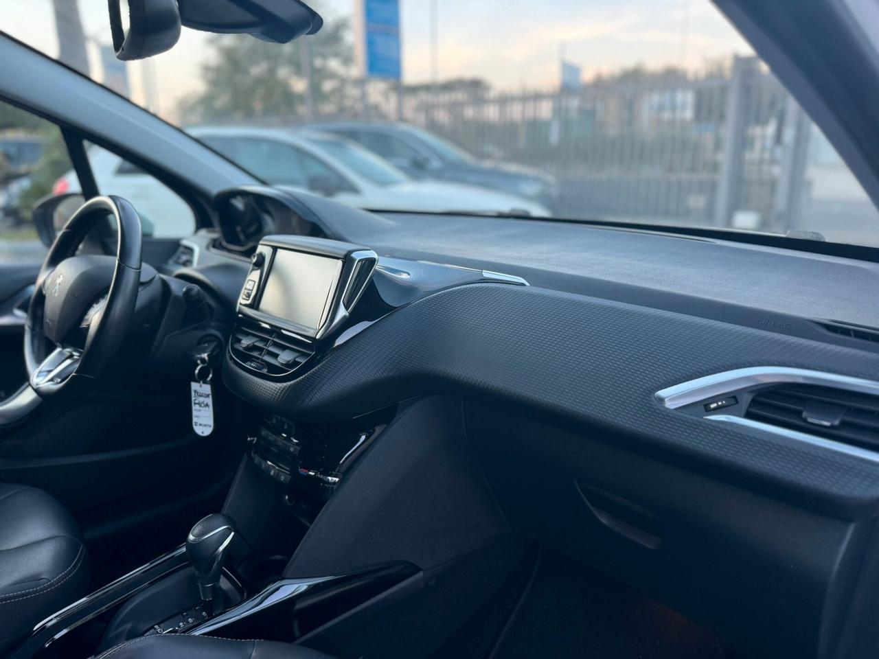 Peugeot 2008 PureTech Turbo 110 EAT6 S&S Allure