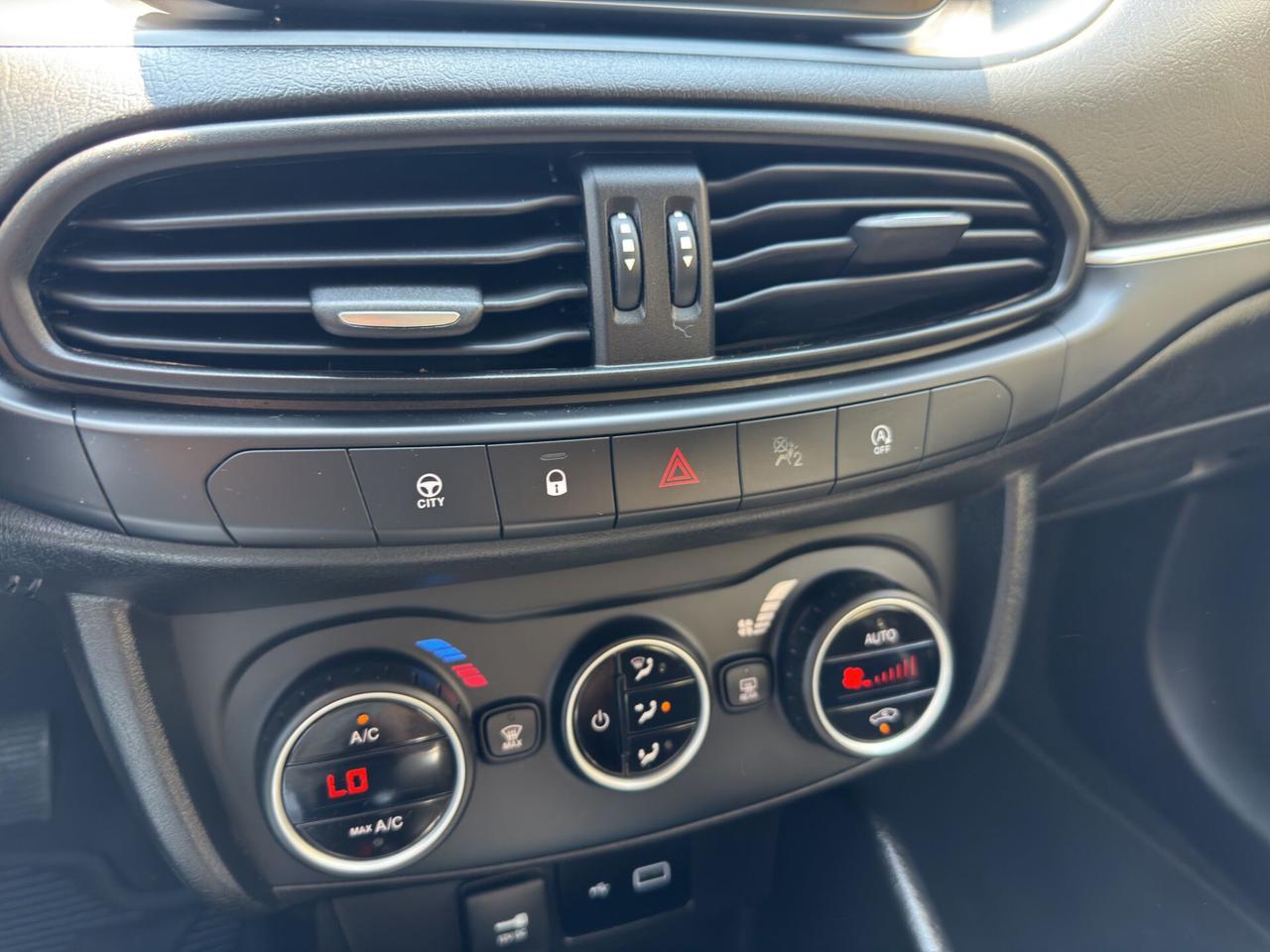 Fiat Tipo 5p 1.3 mjt 95cv Lounge 2020