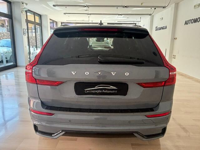Volvo XC60 2.0d b4 Ultimate Dark awd 2024