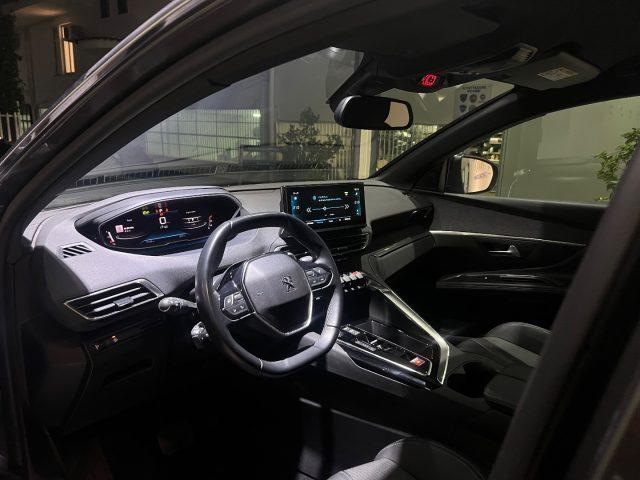 PEUGEOT 5008 BlueHDi 130 S&S EAT8 Allure Pack da?259,00 mensili