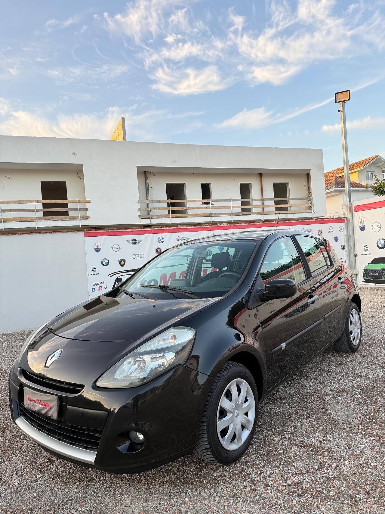 Renault Clio 1.2 16V 5 porte Live!