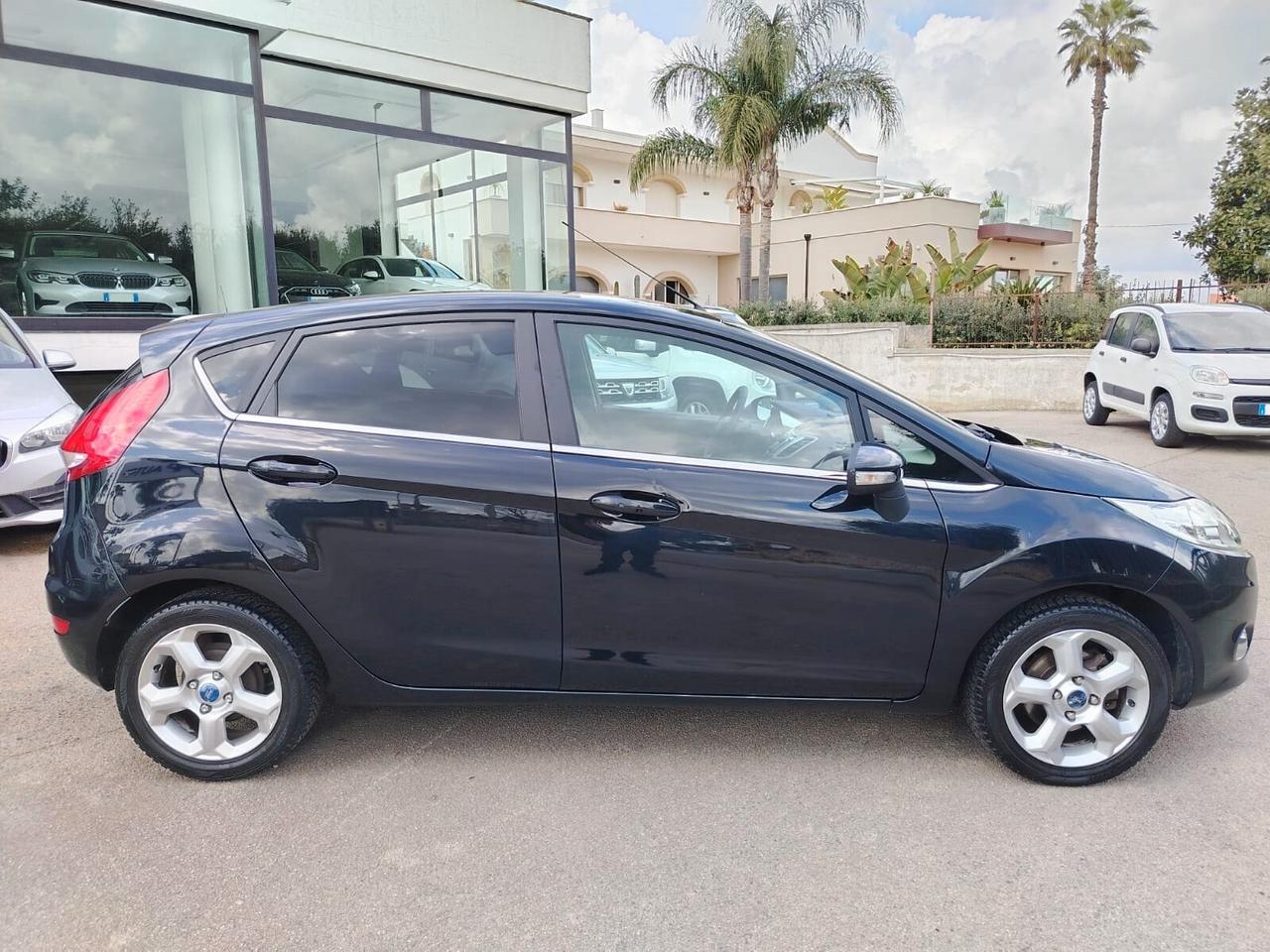 Ford Fiesta 5p 1.2 Titanium 82cv
