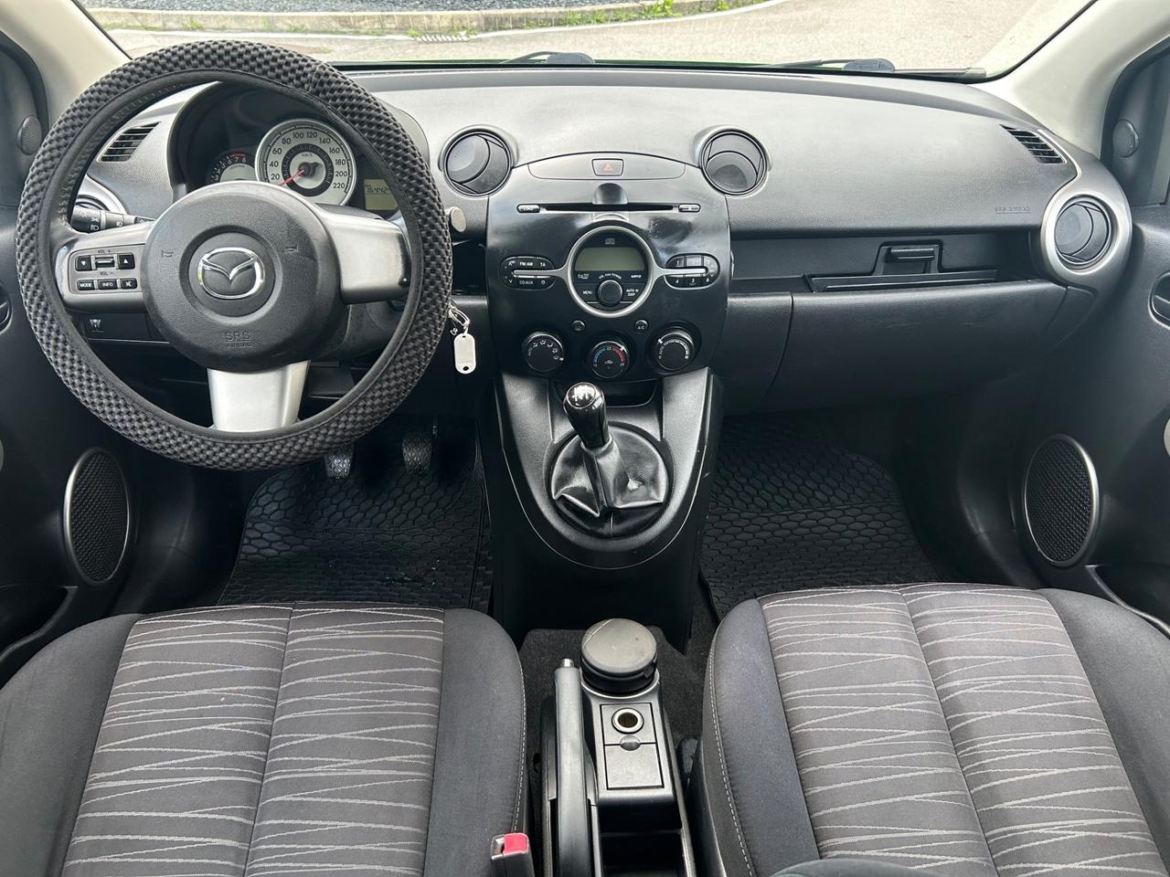 Mazda 2 Mazda2 1.3 16V 86CV 5p. Neo patentati