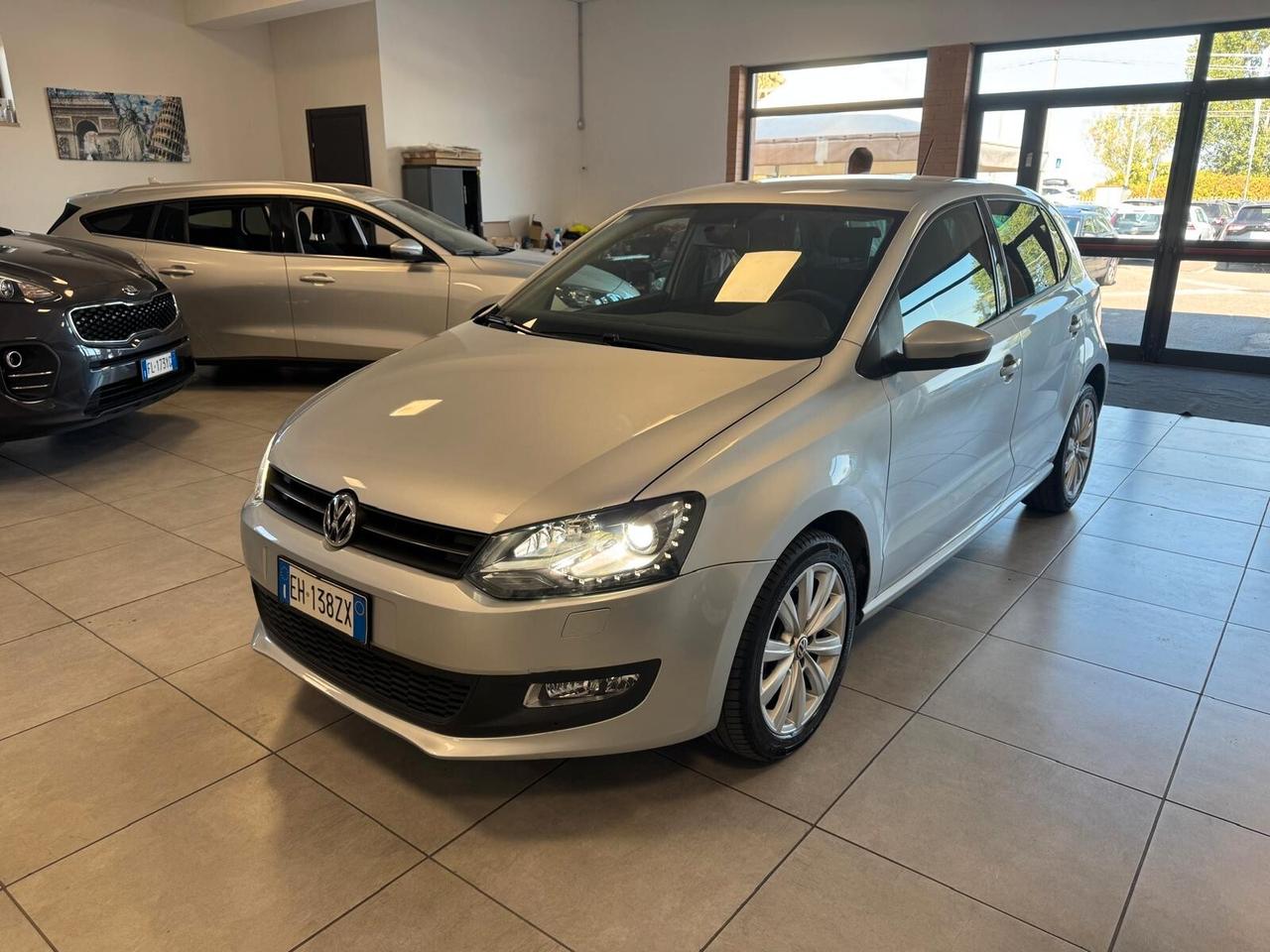 Volkswagen Polo 1.6 TDI 90CV 5P Comfortline 2011