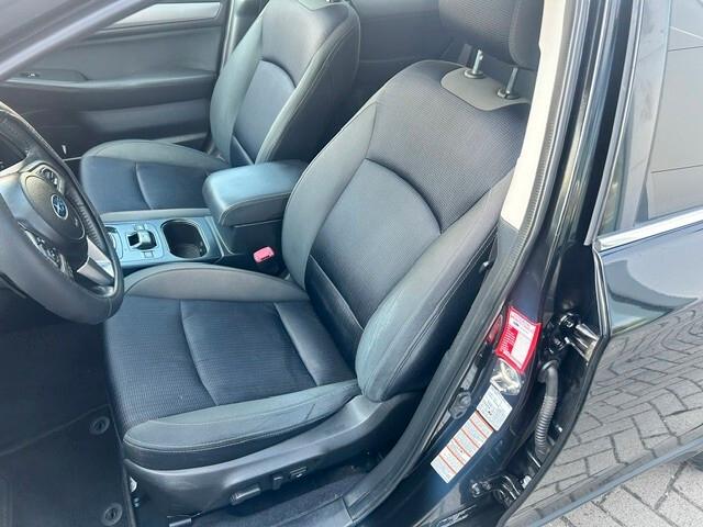 Subaru OUTBACK 2.0d Lineartronic Style