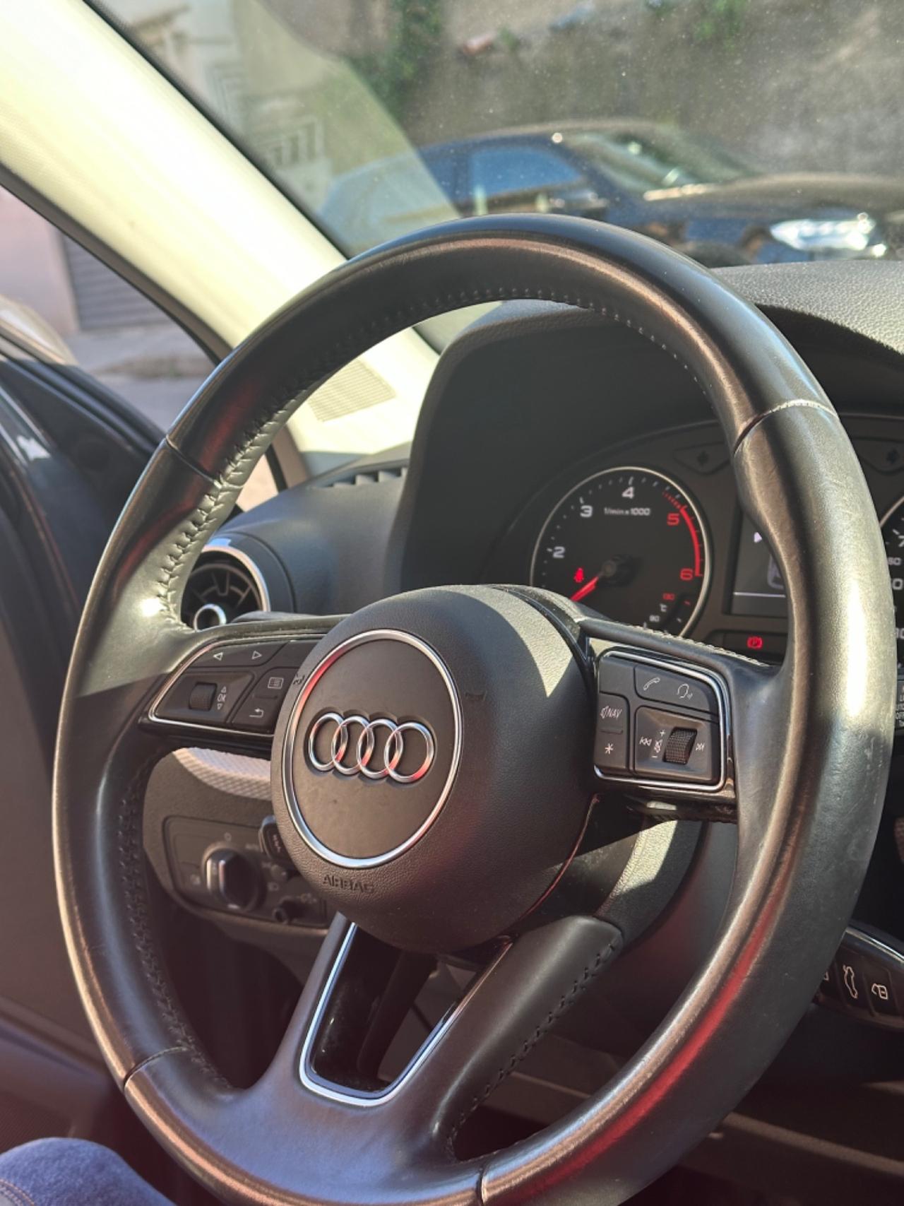 Audi Q2 1.6 TDI Business