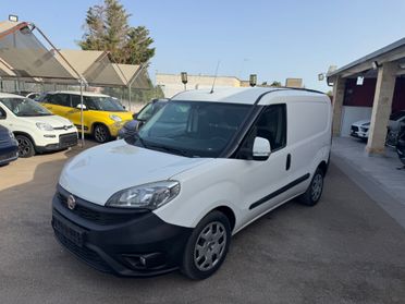Fiat Doblo 1600.120cv 3 posti tetto apribile Gancio 2017