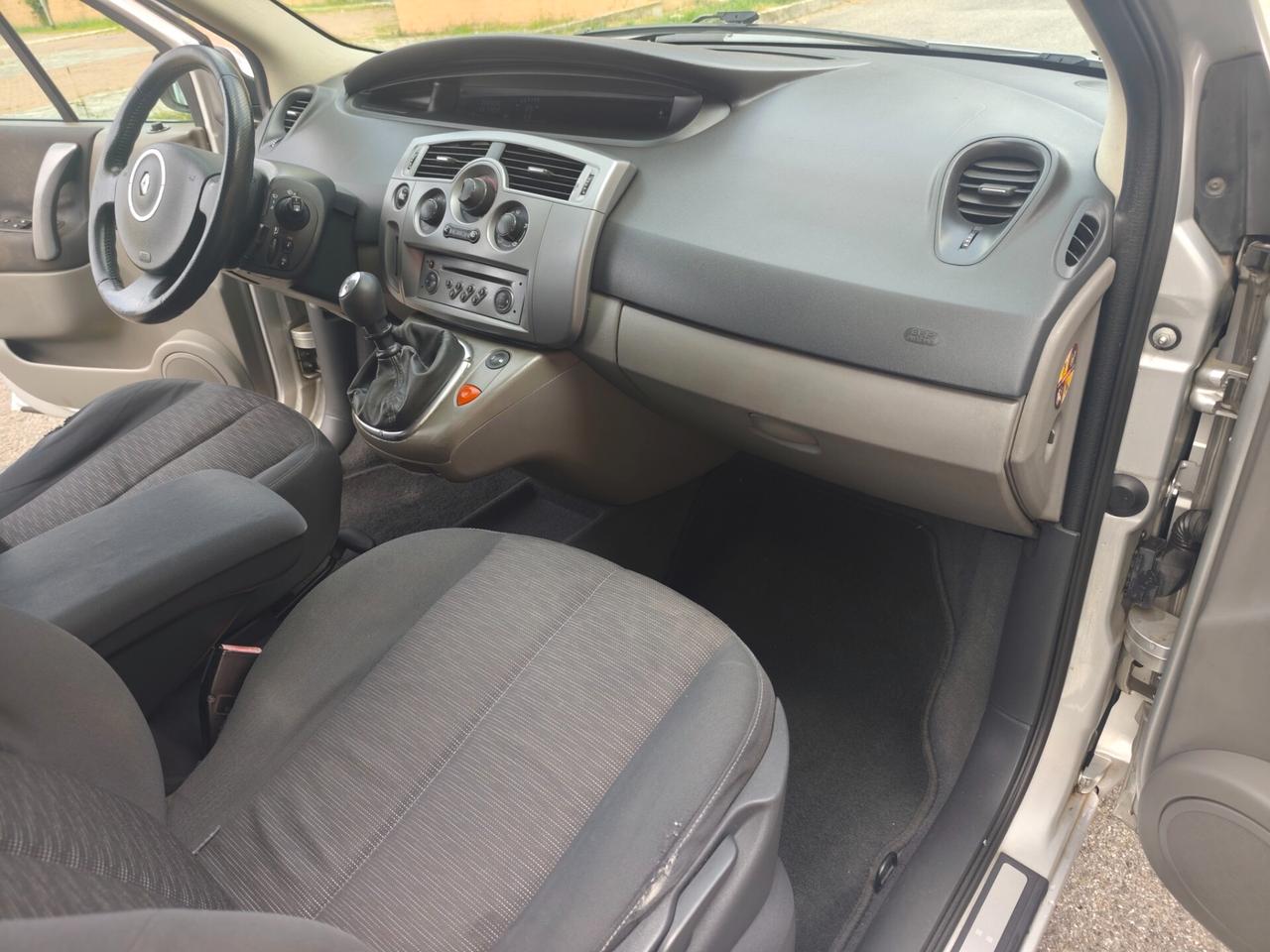 Renault Scenic 1.9 dCi/130CV unico proprietario